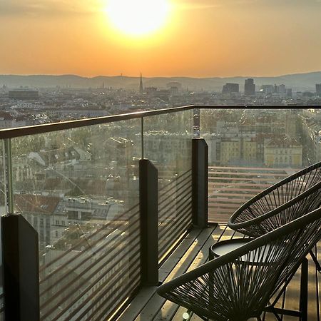 Panorama Sky Apartment I Rooftop Pool I Metro Station Vienna Luaran gambar