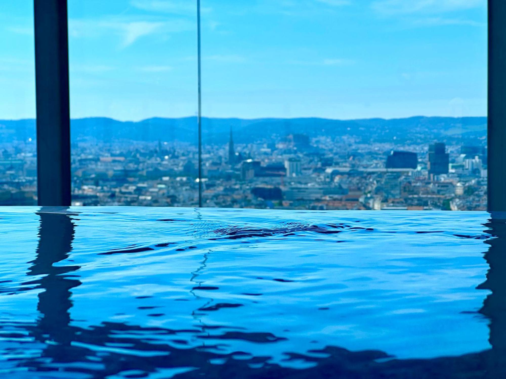 Panorama Sky Apartment I Rooftop Pool I Metro Station Vienna Luaran gambar